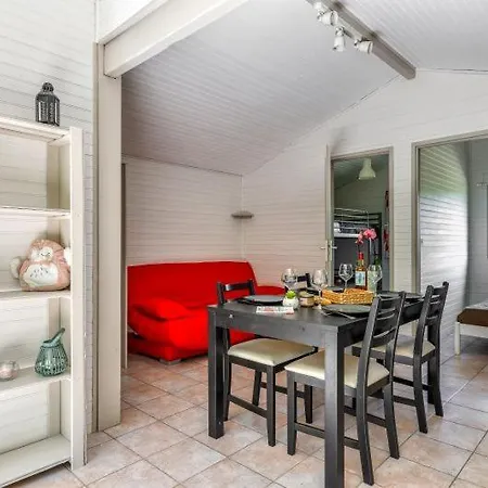 Camping La Serre Aigues-Vives  Exterior foto