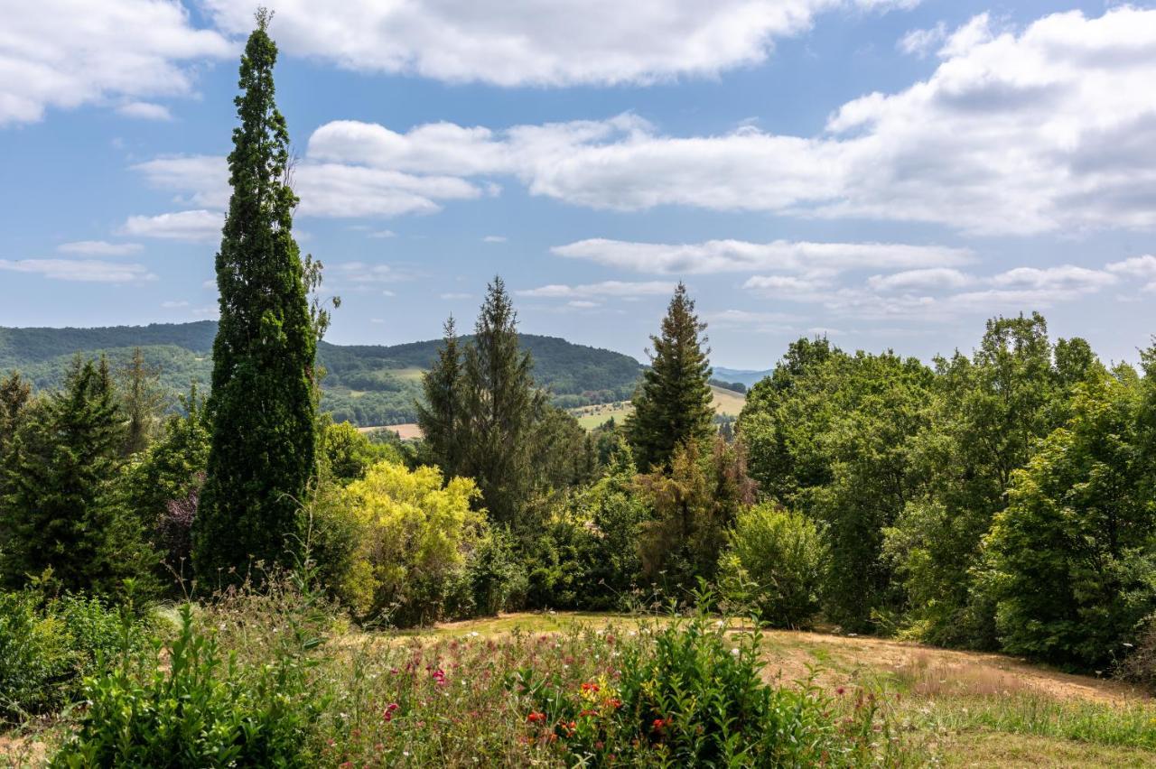 Campingplatz La Serre Aigues-Vives (Ariege)